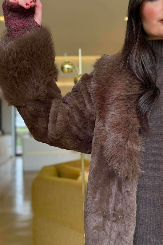 Verbier Premium Faux Fur Coat Chocolate